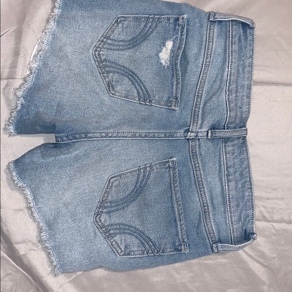 Hollister California - Picture 2 of 2